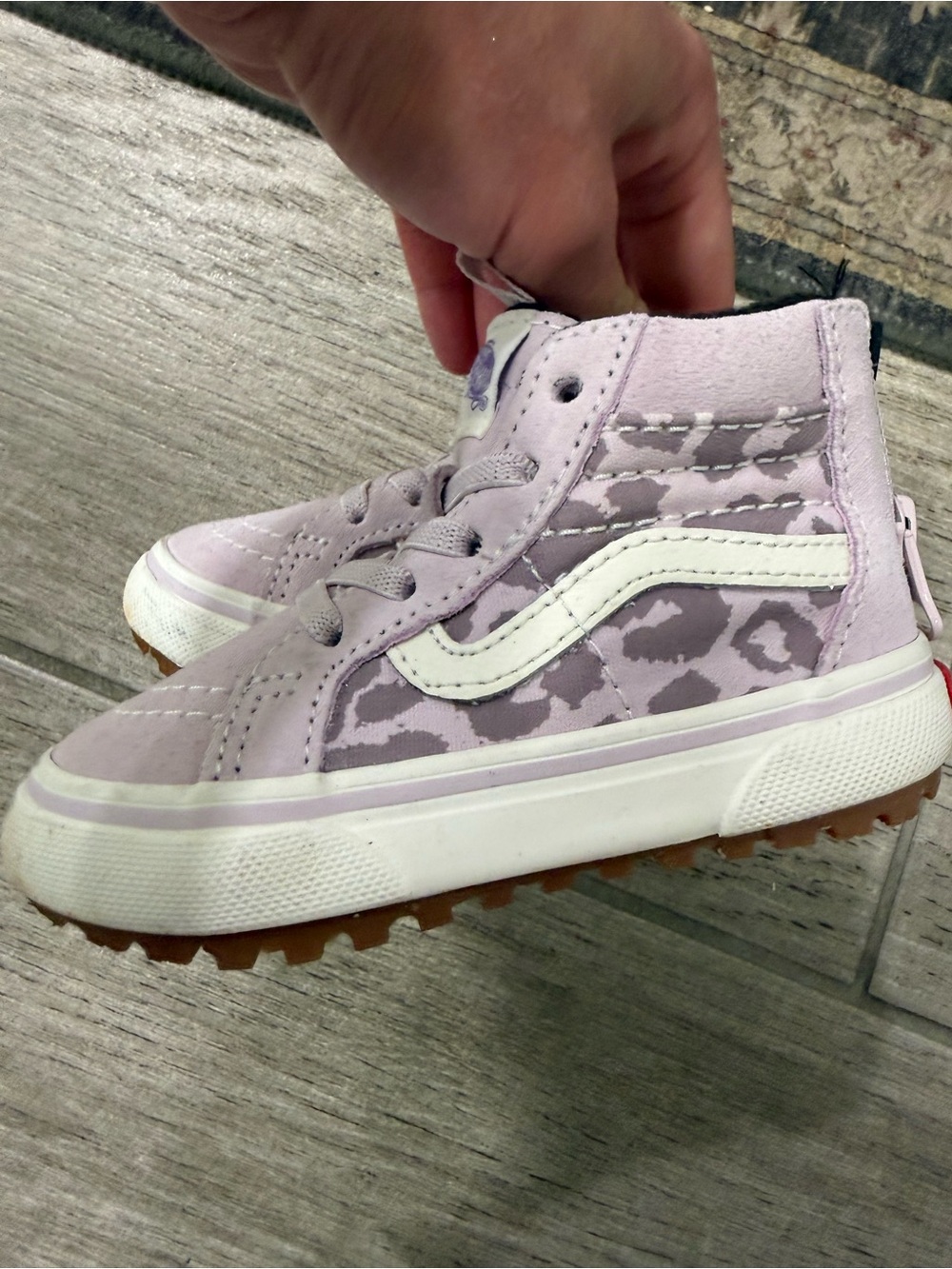 Vans Kids High-Top Sneakers in Light Purple and White